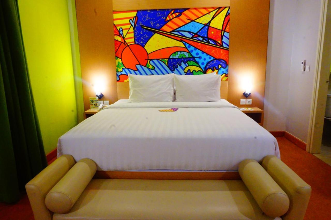 Maxonehotels At Resort Makassar Eksteriør bilde